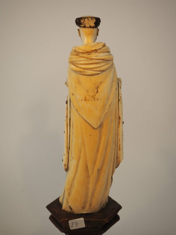 Mendicant Monk, Hispano-Filipino school - Antique from Dullaert Antiques