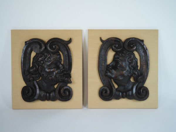 Pair of renaissance reliefs - Antique from Dullaert Antiques