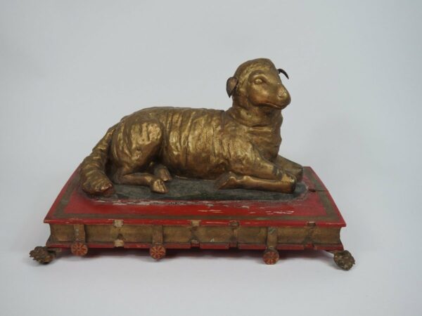 The Lamb of God - Antique from Dullaert Antiques