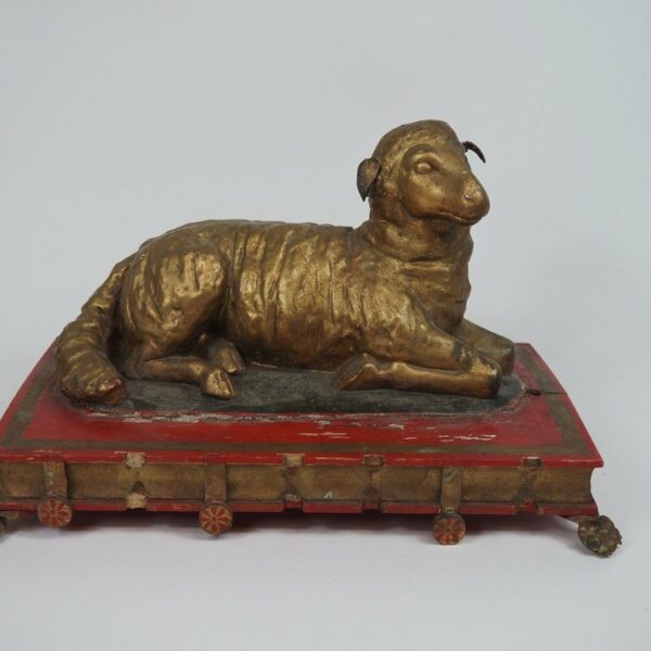 The Lamb of God - Antique from Dullaert Antiques